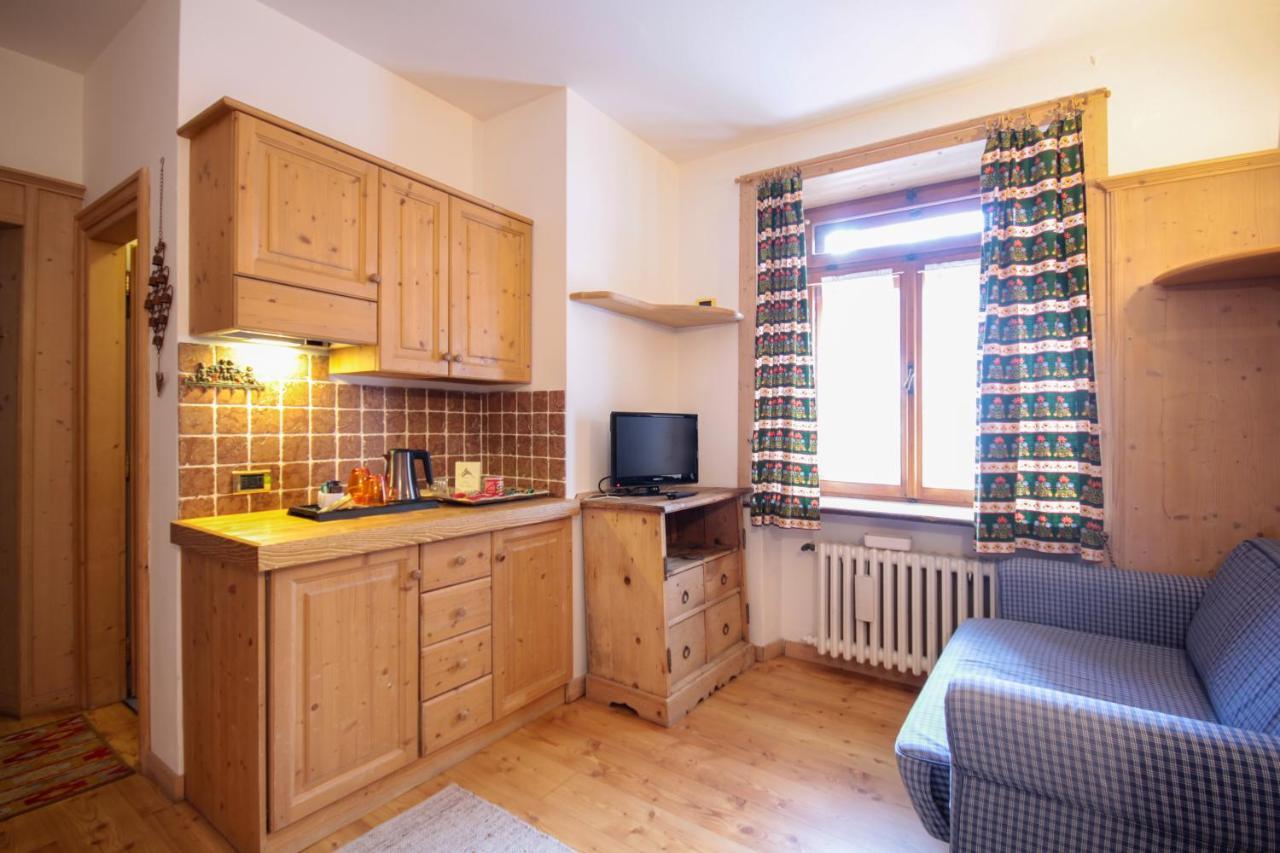 Hotel Villa Alpina ***S Cortina d'Ampezzo Bagian luar foto