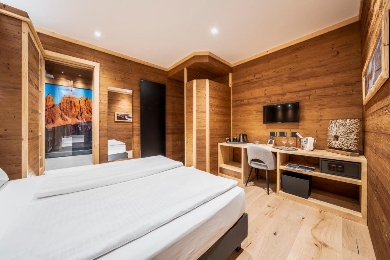Hotel Villa Alpina ***S Cortina d'Ampezzo Bagian luar foto