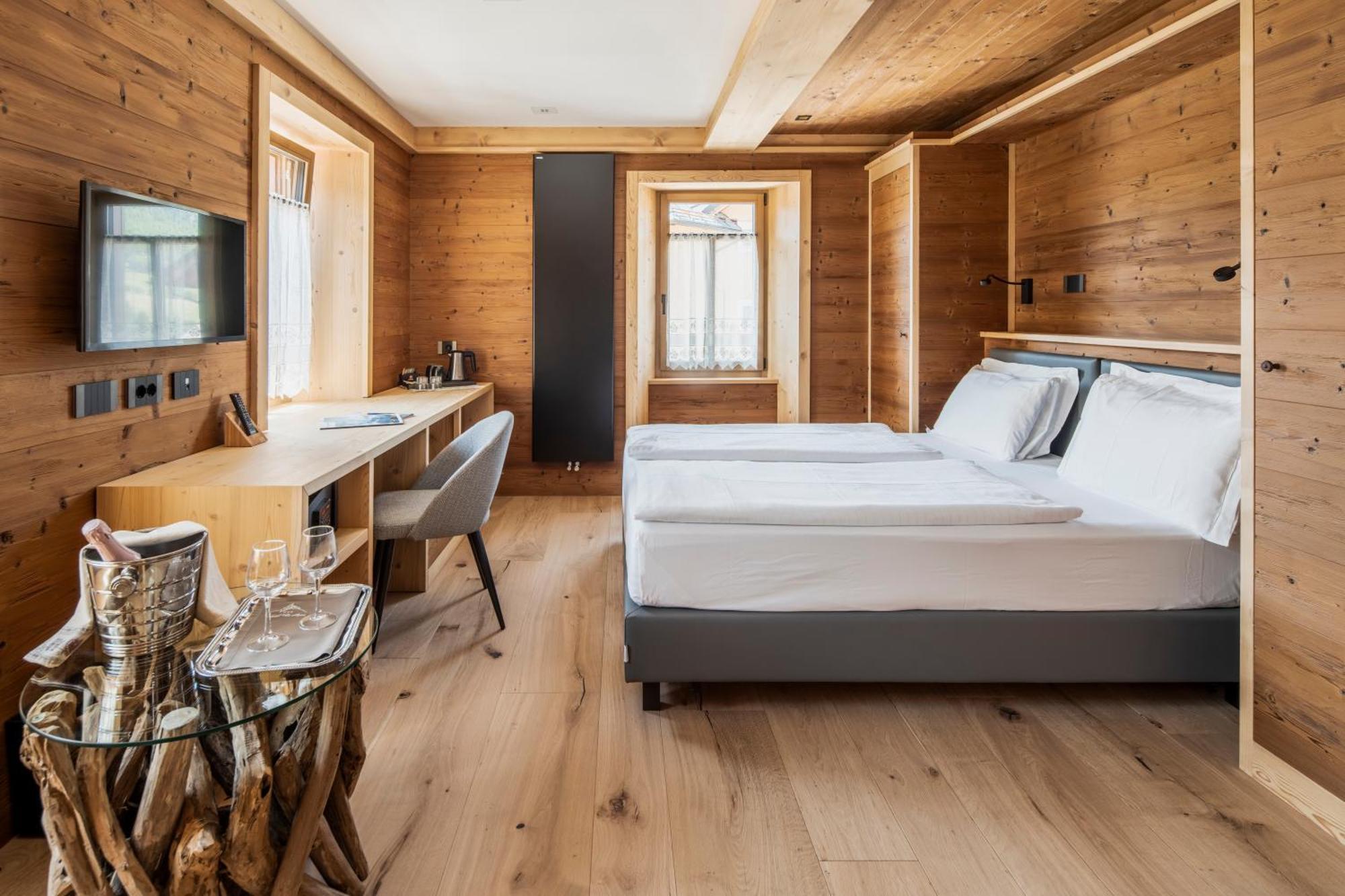 Hotel Villa Alpina ***S Cortina d'Ampezzo Bagian luar foto