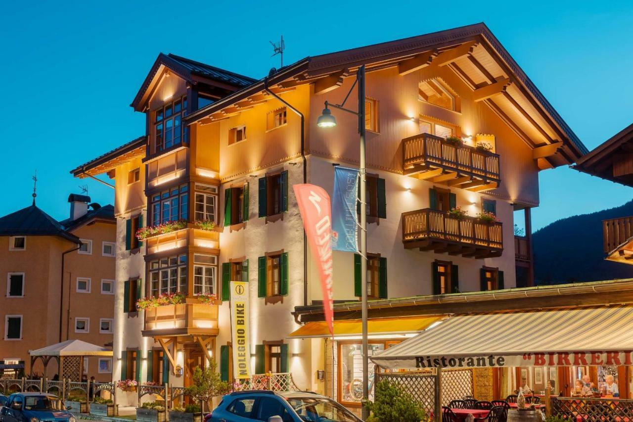 Hotel Villa Alpina ***S Cortina d'Ampezzo Bagian luar foto
